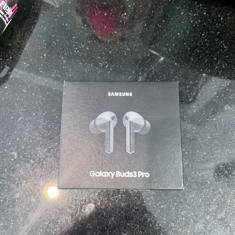 black headphones never used